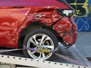 pourquoi les compagnies d’assurance déclarent plus de voitures perte totale après des accidents mineurs